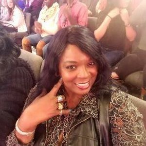 Meet your Posher, Angela